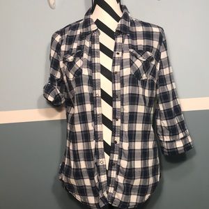 Junior’s Blue Plaid Button Down
